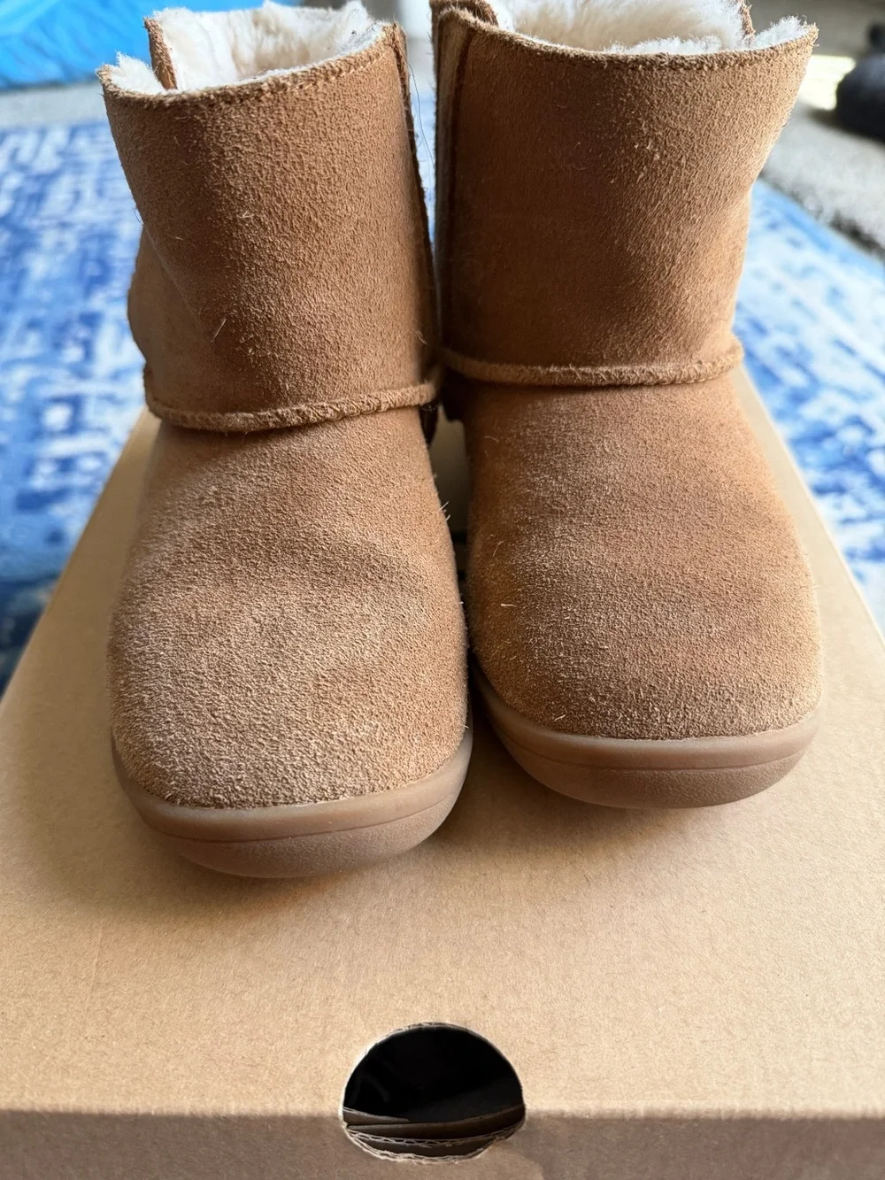 UGG Keelan boot EUC